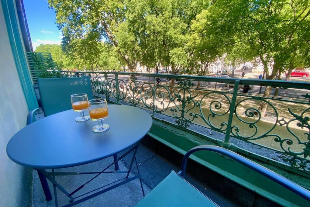 L'Historien - Avec Balcon Coeur De Nimes Apartment Ngoại thất bức ảnh